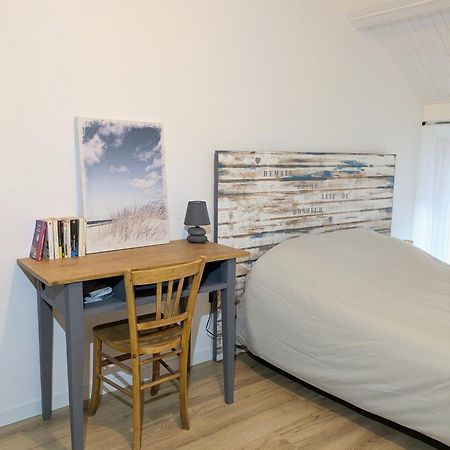 Appartement Sous La Tour à Poligny  Extérieur photo